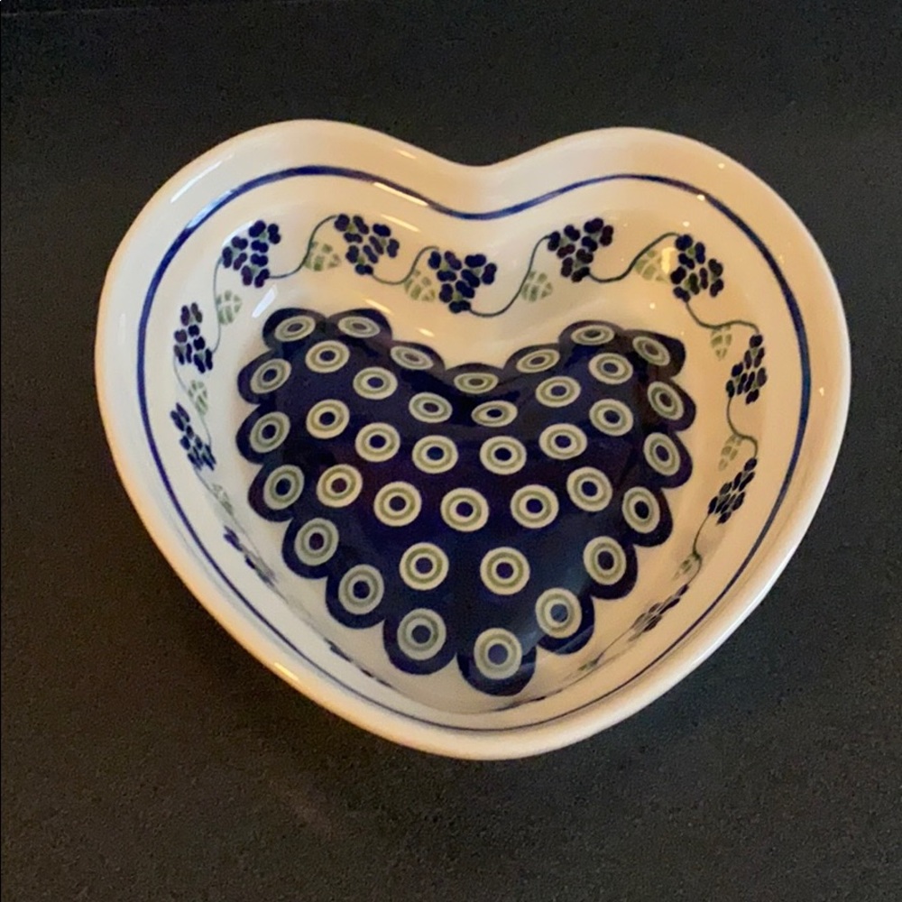 Boleslawiec Polish Pottery Heart 💕 Bakeware